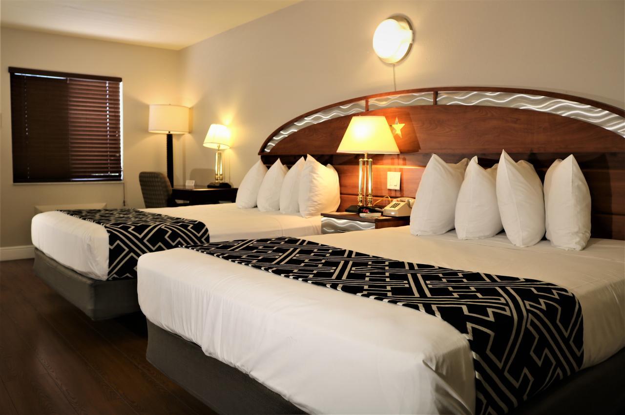 Monte Carlo Inn- Near Disney Кіссіммі Екстер'єр фото